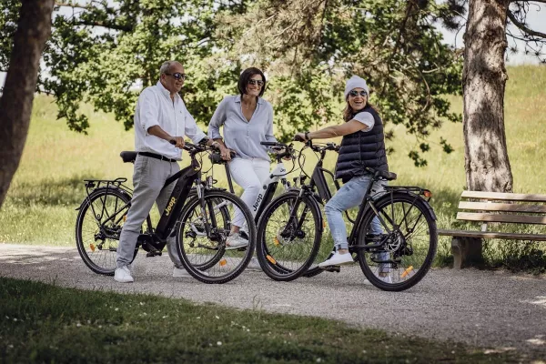 Bild: Rundum sorglos mit dem Jeep E-Bikes Versicherungsschutz