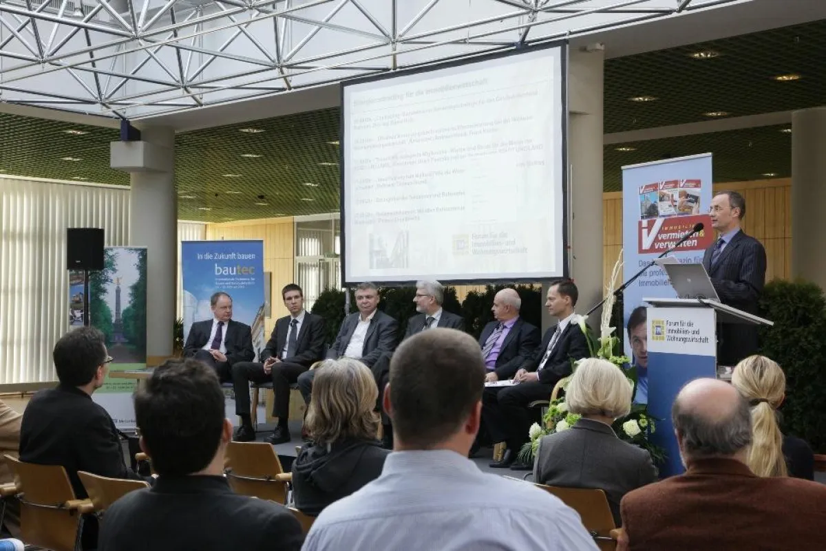 Großes Interesse fand das Symposium Energie-Contracting für die Wohnungswirtschaft