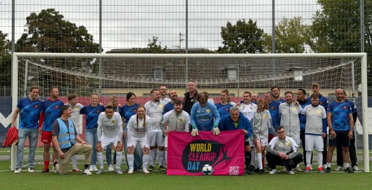 Bild: World Cleanup Day 2026: über 650.000 Menschen räumen bundesweit auf - Bonn war deutsche Fokusstadt