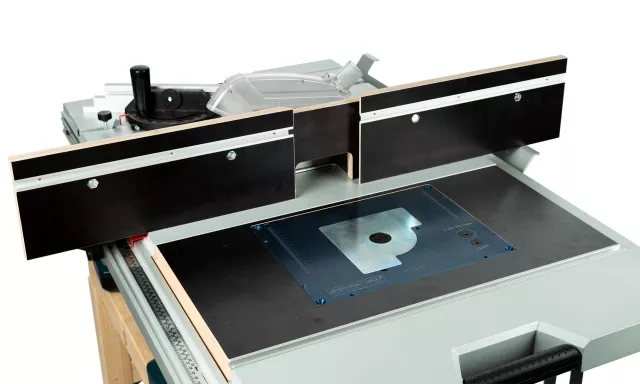 Bild: Neuer sauter Fräsanschlag für die Bosch Tischkreissäge GTS10XC