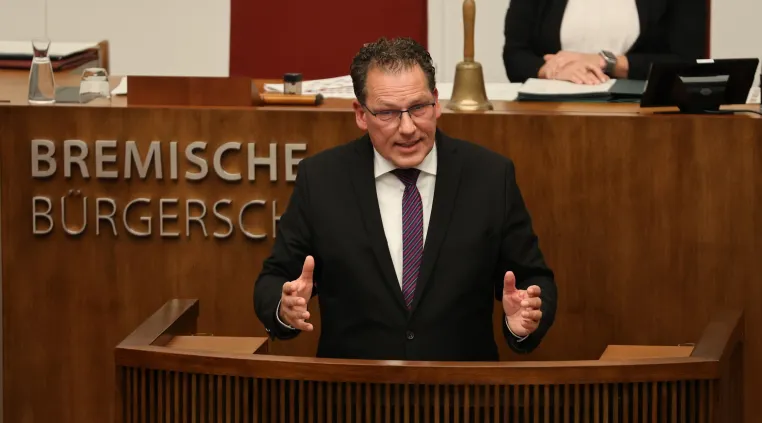Bild: BD-Fraktion fordert konsequentes Durchgreifen gegen Linksextremismus