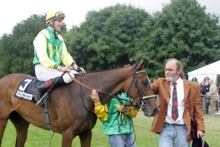 Bild: Bella Amica im wertvollsten Stutenderby aller Zeiten