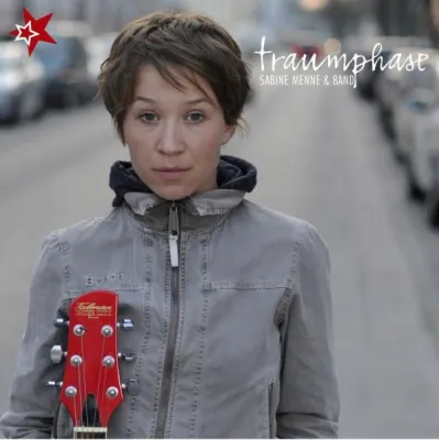 Bild: Sabine Menne - startklar mit ihrer Band "Traumphase"