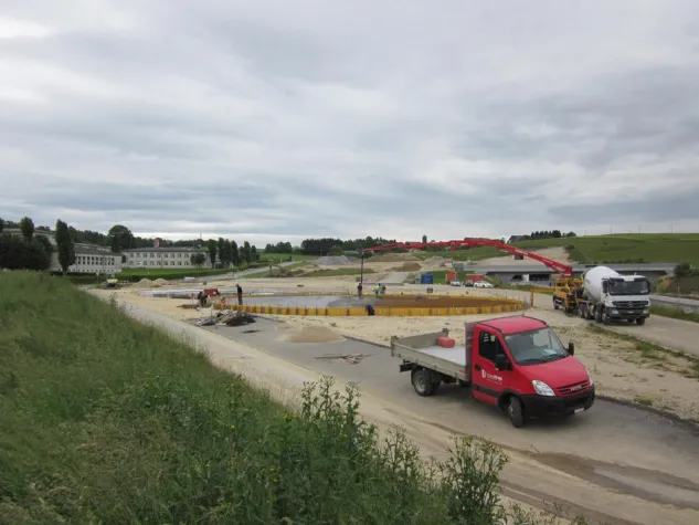 Bild: WELTEC BIOPOWER heizt Schweizer Armee ein