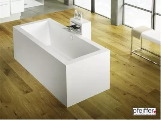 Bild: AQUAMASTER Badewannen von Pfeiffer & Söhne