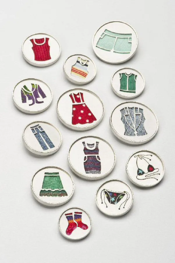 Broschen der Kölner Gold- und Silberschmiedin Julia Lange aus der Kollektion 