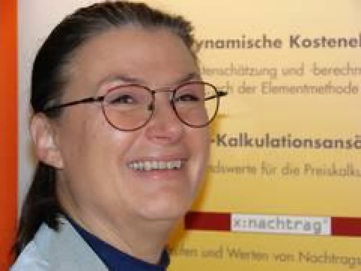 Dr. Cornelia Stender