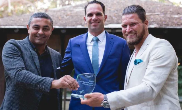 Bild: BAB Distribution mit Toshiba Award ausgezeichnet