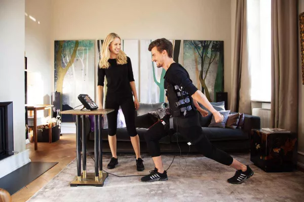 Bild: EMS zu Hause: Fit, straff und schlank in Corona-Zeiten