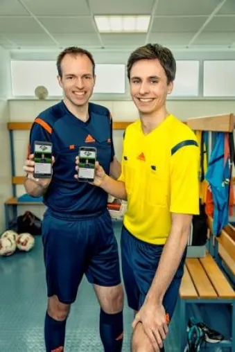 Bild: APPSTOSS AWARD 2015 bringt Handy und Fußball zusammen