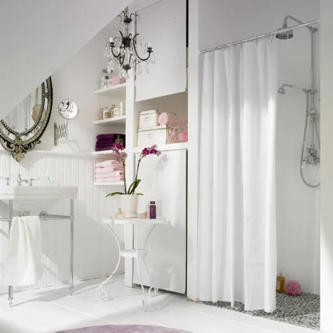 Bild: Der Alltag bleibt aussen vor, im Wohlfühlbad von Showertoy