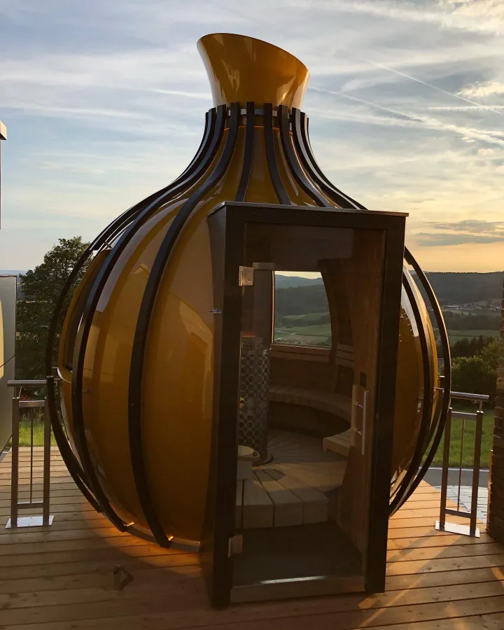 Sauna Kugl im Thula Wellnesshotel Bayerischer Wald (© Thula Wellnesshotel Bayerischer Wald)