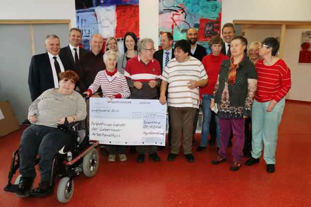 Zum wiederholten Male unterstützt die HypoVereinsbank Württemberg Ost mit einer Spende.