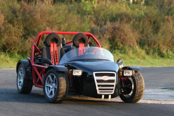 Bild: Frecher Freizeitflitzer: deutscher Automechaniker entwickelt den Smabug