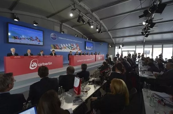 Bild: Berliner Ausblicke - Losberger VIP-Zelt für Airberlin am neuen Flughafen Berlin Brandenburg