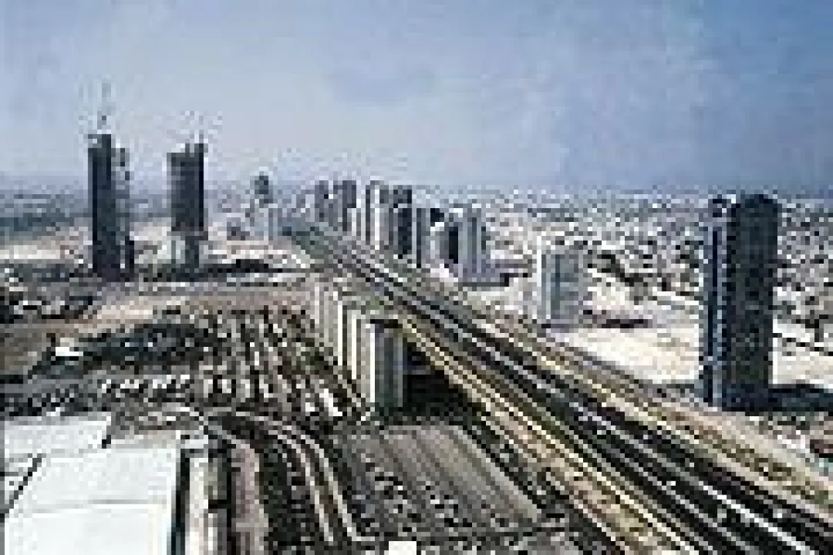 Bautätigkeit an der Scheich-Zayid-Straße