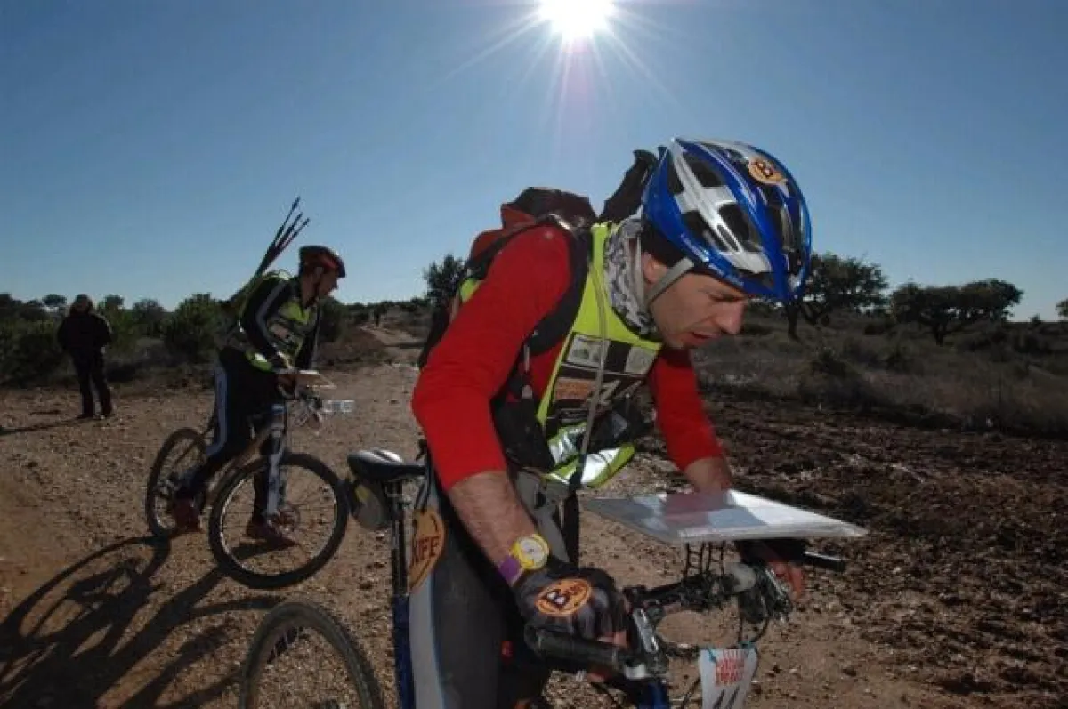 BUFF® ADVANSA Thermo°Cool™ Raid Team