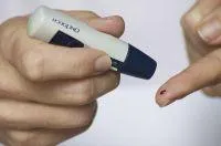 Bild: Bluttest für zuhause - Aminosäuren, Vitamine, Mineralstoffe & Lebensmittelunverträglichkeiten testen