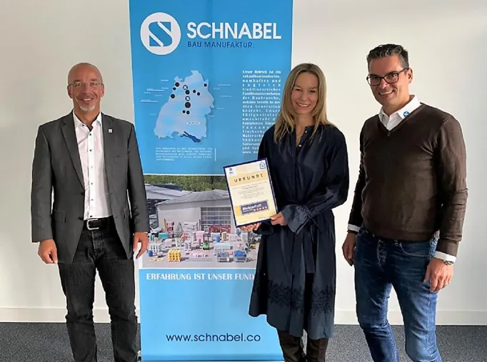 Baumanufaktur Schnabel in Mosbach „Meisterhaft“ ausgezeichnet Bild: Baumanufaktur Schnabel in Mosbach „Meisterhaft“ ausgezeichnet
