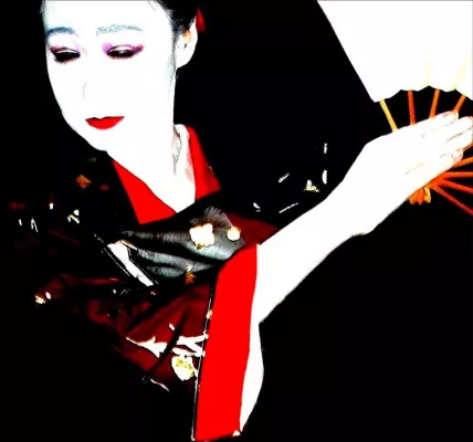 Thilo Fahrtmann: Surrealistischer Blick auf fernöstliche Ästhetik Bild: Thilo Fahrtmann: Surrealistischer Blick auf fernöstliche Ästhetik