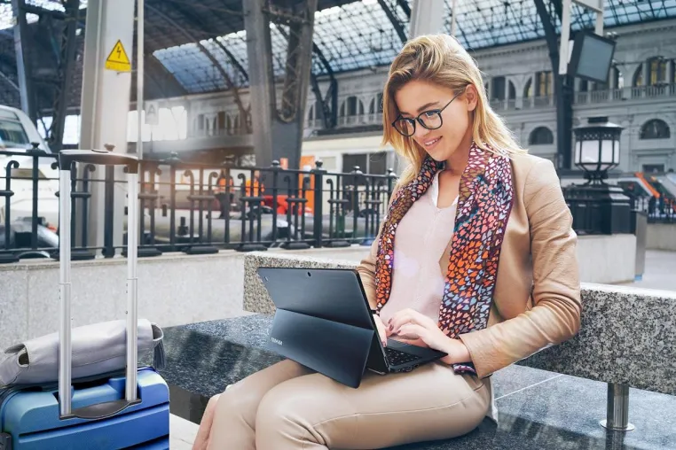 Bild: Flexibel im Business-Alltag: dynabook stellt innovative Computing-Lösungen für den Arbeitsplatz bereit