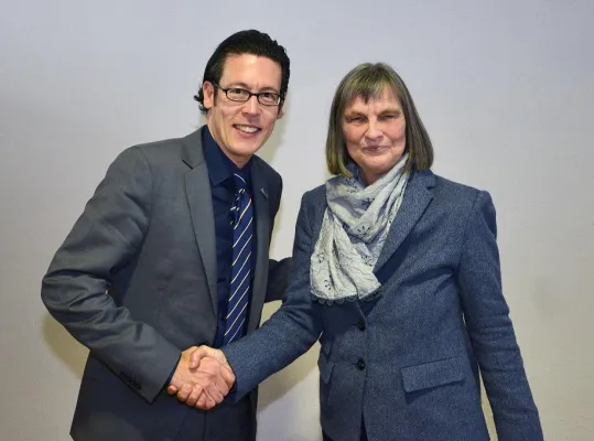 Bild: Engagement für Frauenförderung, Familiengerechtigkeit und Gleichberechtigung