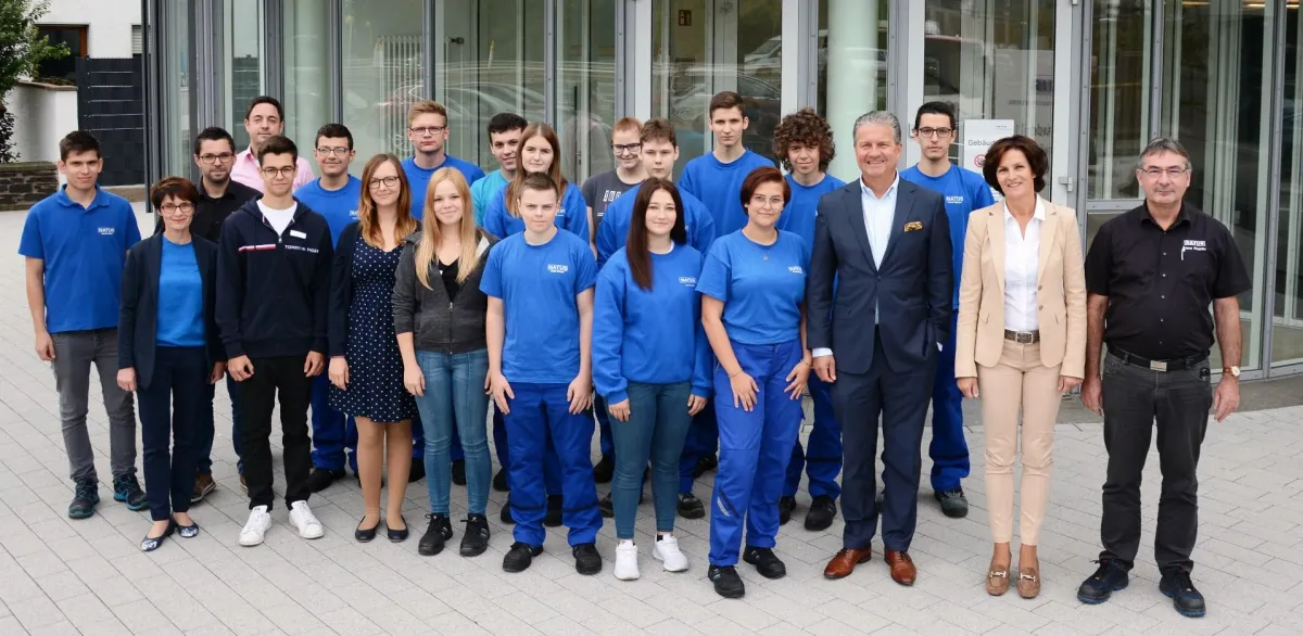 Die neuen Auszubildenden bei NATUS