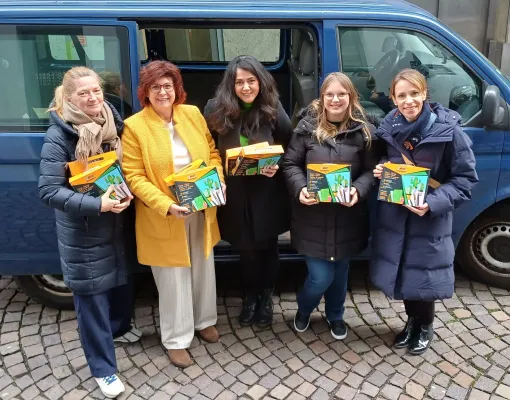 Bild: Starke Allianz für Kinder: Sir Peter Ustinov Stiftung und BIC Deutschland machen Bildung erlebbar