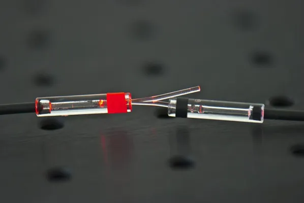 Bild: Optische Polymerfasern als attraktive Alternative in der Datenübertragung