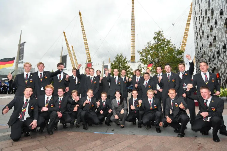 Bild: Auf dem Weg zu Gold - Deutsche Berufe-Nationalmannschaft zeigt ihr Können bei WorldSkills 2011 in London