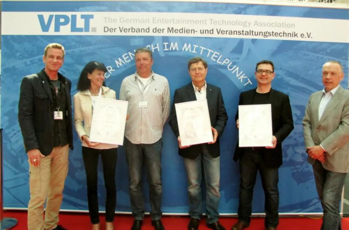 Die Zertifikate wurden von Cay Grossigk auf der Prolight & Sound übergeben