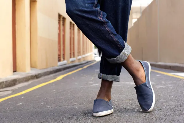 Bild: Herrenschuhe in Übergrößen - das Angebot bei schuhplus