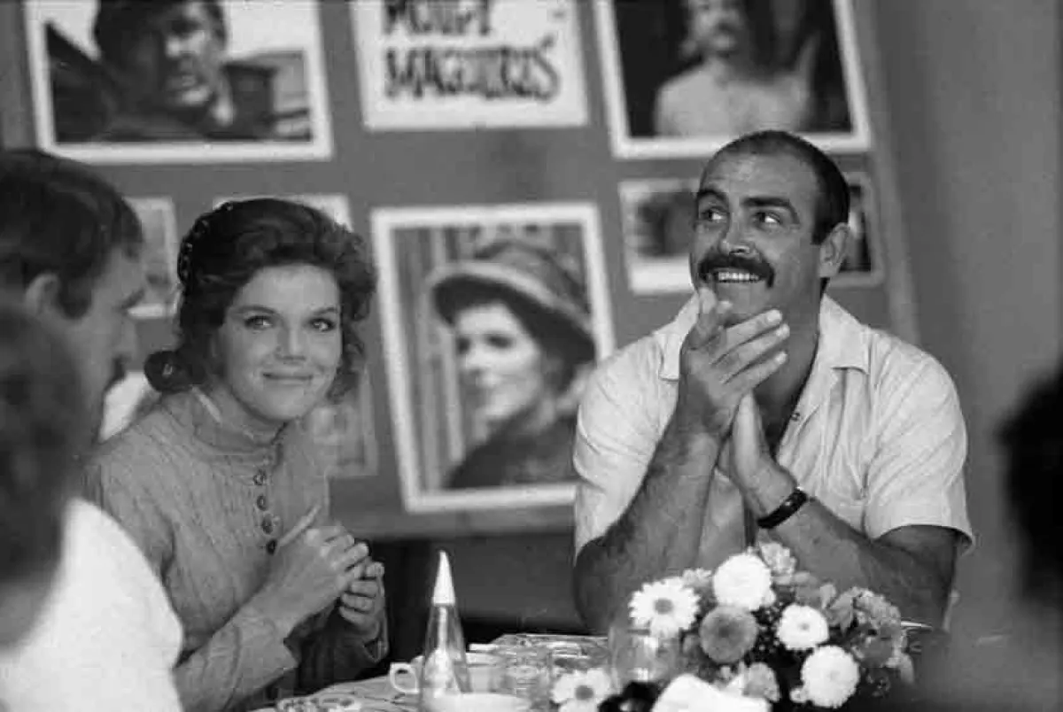 Samantha Egger & Sean Connery, Drehpause zu Molly Maguires (1970)