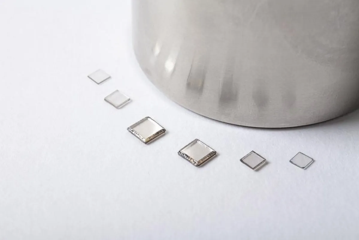 Am Fraunhofer IAF hergestellter ultrareiner Diamant für quantenphysikalische Anwendungen. (© Fraunhofer IAF)