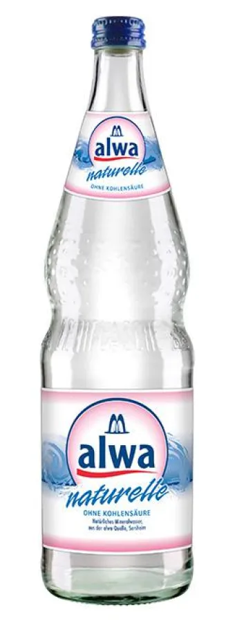 alwa-Mineralwasser naturelle in der 0,7-Liter Glas-Mehrweg-Flasche (Bild: alwa Mineralbrunnen GmbH)