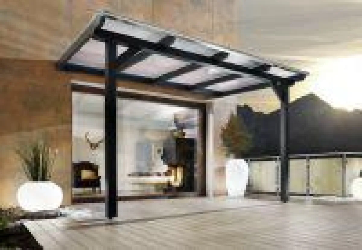 Die hochwertige Gestaltung der Terrasse oder Balkons lädt zum Wohlfühlen ein - bei jedem Wetter. (Foto: Wilkes GmbH)