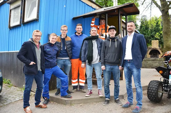 Bild: Firmenverbund HM3T spendet an Freitaler Jugendclubs