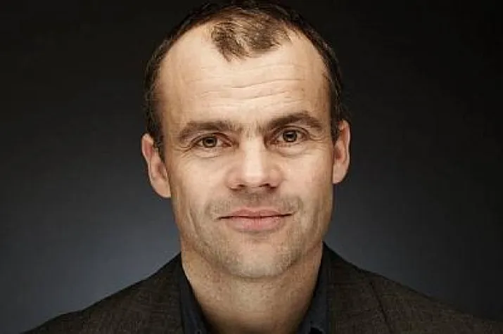 Bild: 'Kultur und Genuss' im CJD Jugenddorf Offenburg: Michael Moritz lädt zum badischen Krimi-Abend