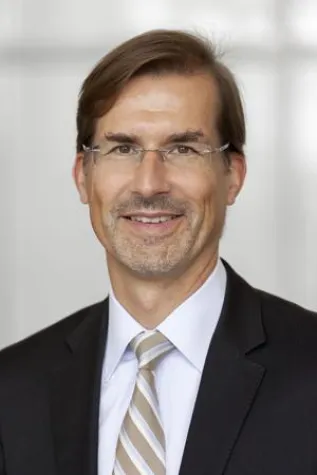 ERM-Weiterbildungsprogramm: optimaler Wissenstransfer im Risikomanagement Bild: ERM-Weiterbildungsprogramm: optimaler Wissenstransfer im Risikomanagement