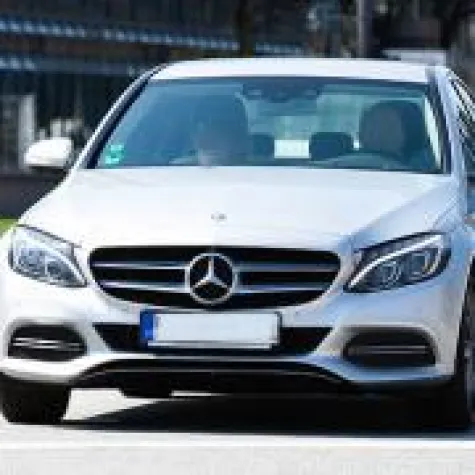 Bild: Kraftfahrt-Bundesamt ermittelt gegen Daimler – Rückruf droht