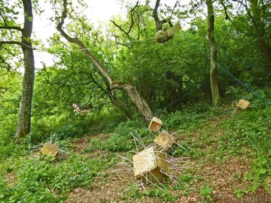 Bild: Kunst- & Literaturpfad Loreley (KLP) 2013 unter dem Motto: 9 x 3 = 27 Künstler & ihre Europa-Visionen