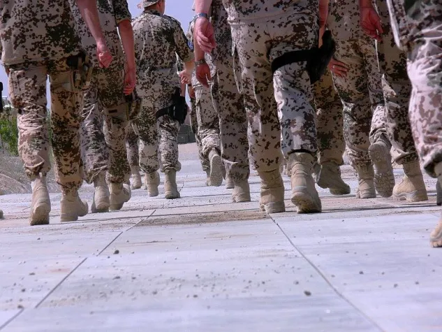 Bild: Ab sofort 15.000 deutsche Soldaten pro Jahr in Afghanistan