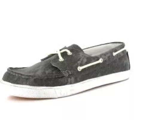 Bild: Herrenschuhe in Übergröße - auch hier sind viele Top-aktuelle Modelle verfügbar
