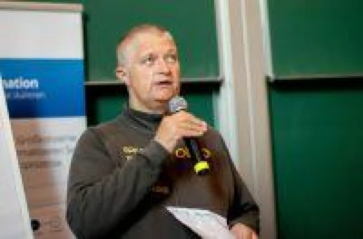 Bild: Joschi Haunsperger im Interview für das Founders Magazin