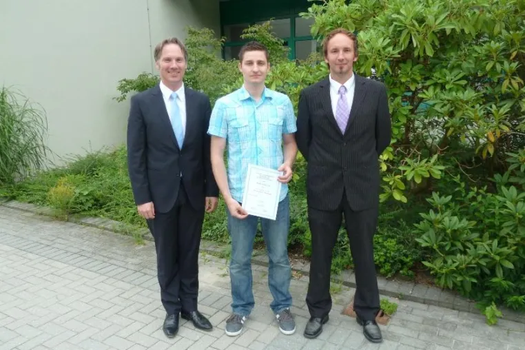 Bild: Auszubildender vom Krankenhaus Rummelsberg erhält Stadtpreis für besonderes soziales Engagement