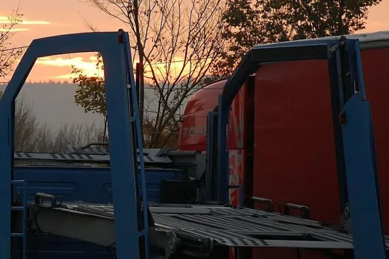 Bild: Sicher, sauber, komfortabel: Standard für Lkw-Parkplätze geplant