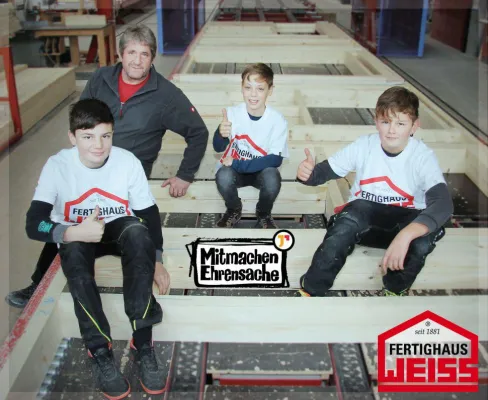 Bild: Fertighaus WEISS unterstützt die Aktion „Mitmachen Ehrensache“