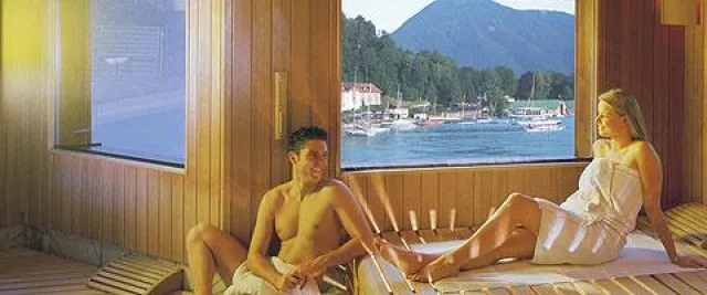 Bild: Die neue Seesauna am Tegernsee