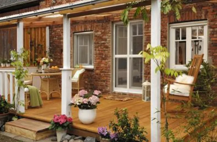 Gartenhölzer richtig schützen Bild: Gartenhölzer richtig schützen