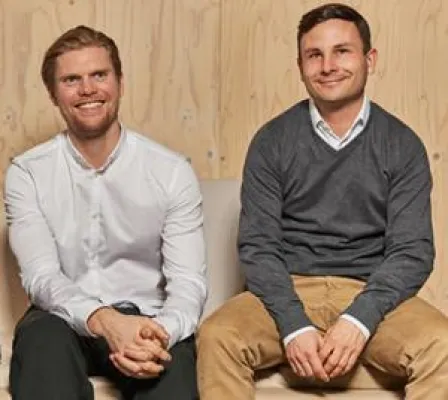 Erste Umsatzbeteiligung von Dipster geht an die Hängematte Nürnberg Bild: Erste Umsatzbeteiligung von Dipster geht an die Hängematte Nürnberg